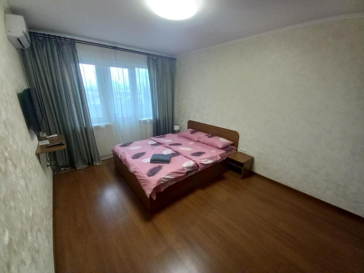 Apartment Darnitca キエフ エクステリア 写真